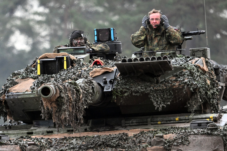 Német nagykövet: Németország Európa legerősebb hagyományos hadseregét építi